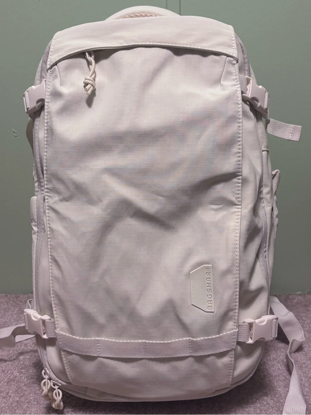 BAGSMART Travel Backpack – Cream – NWT